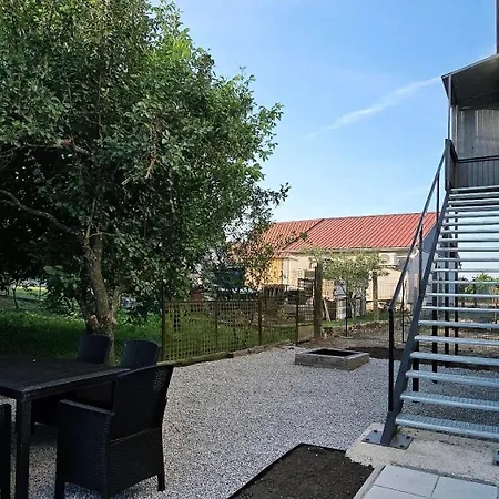 Rvr Apartmanhaz Appartamento *